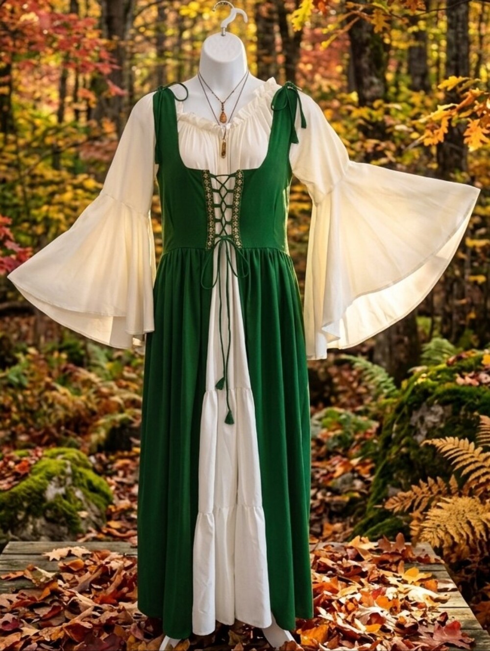 HolyClothing Kelly Green Corset Maxi Overdress with White Bell-Sleeve Chemise XL
